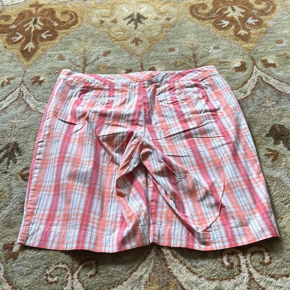 Izod Plaid Colorful Shorts Size 14 - Picture 3 of 6